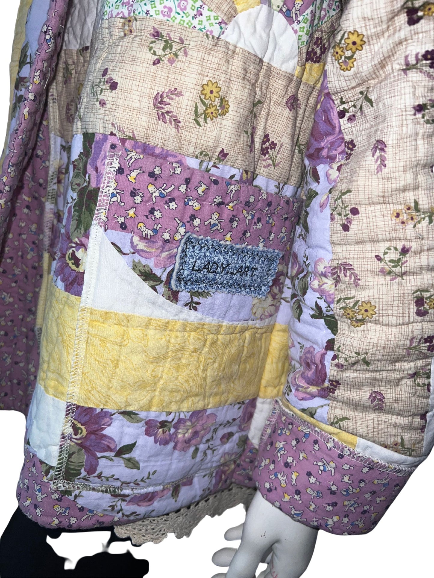 Quilt Coat Jacket - Dresden Plate, lavender, shades of purple and yellow Vintage from 40’s Design Patchwork Floral Vintage Quilt Fits Most