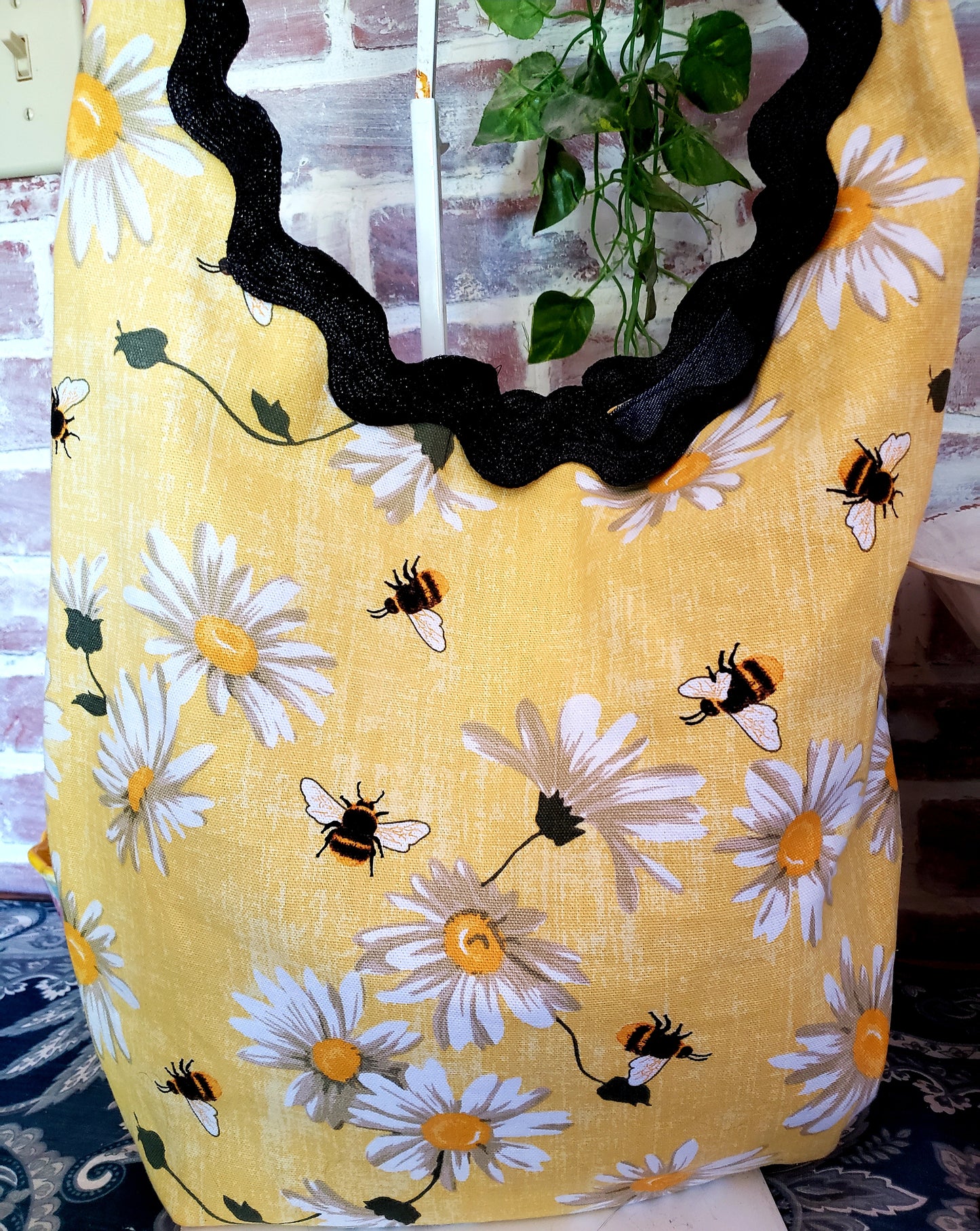 Handmade DAISY'S AND BUMBLE BEES Colorful Boho Shoulder Bags, Cotton Bohemian Bags Denim Lined